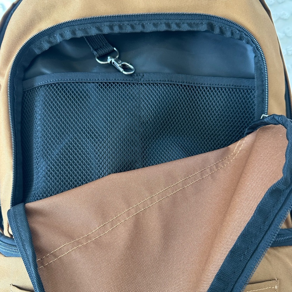 CARHARTT COOLER BACKPACK 24-Can Insulated Durable Water-Resistant - Picture 11 of 14